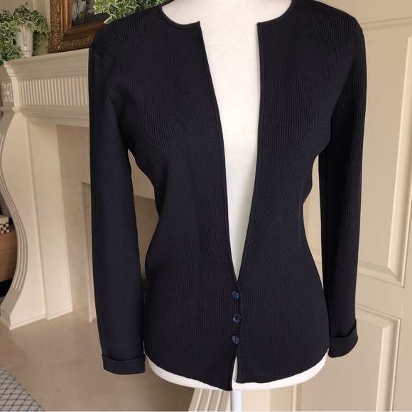 Worth Collection Classic Navy Rib Sweater Cardigan Size Medium - Picture 2 of 10